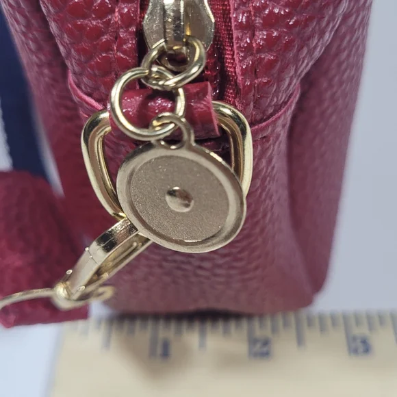 Red Bumble bee bag unbranded - Picture 7 of 9